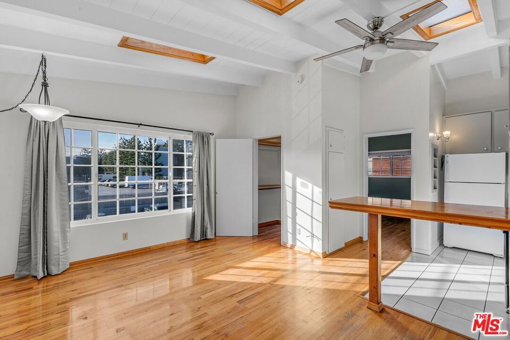 313 Mildred Avenue 15, Venice, CA 90291