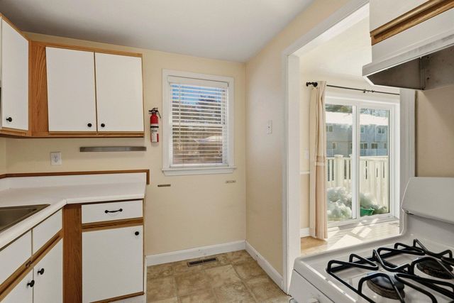 777 Middle Rd Unit 32, Portsmouth, NH 03801