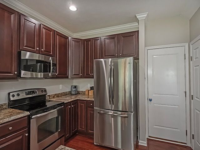352 Maple Ridge DRIVE, Canonsburg, PA 15317