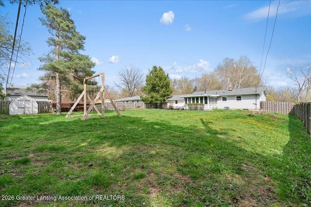 11305 Nixon Road, Grand Ledge, MI 48837