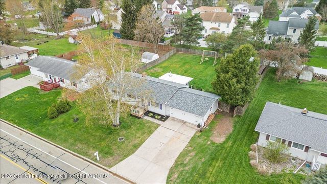 11305 Nixon Road, Grand Ledge, MI 48837
