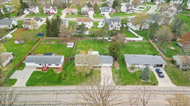 11305 Nixon Road, Grand Ledge, MI 48837