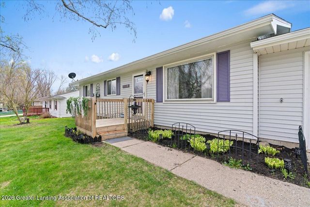 11305 Nixon Road, Grand Ledge, MI 48837