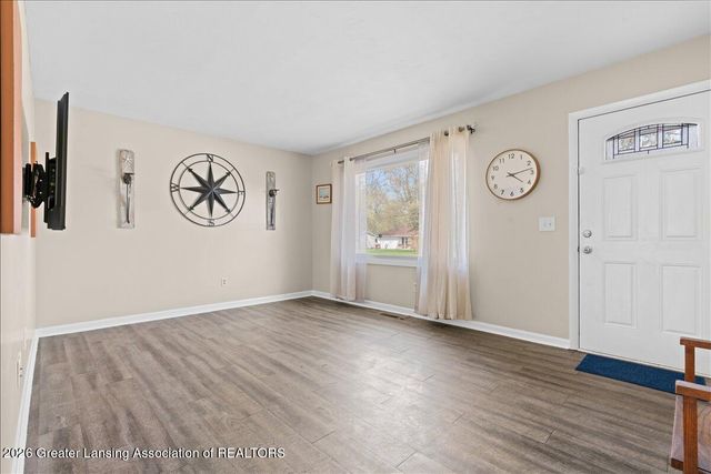 11305 Nixon Road, Grand Ledge, MI 48837