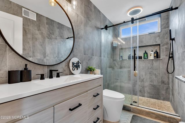 108 Fernwood Lane, Forked River, NJ 08731