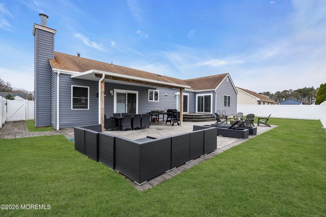 108 Fernwood Lane, Forked River, NJ 08731