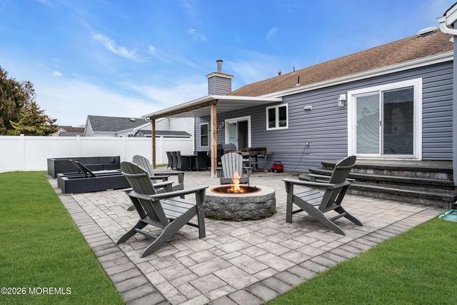 108 Fernwood Lane, Forked River, NJ 08731