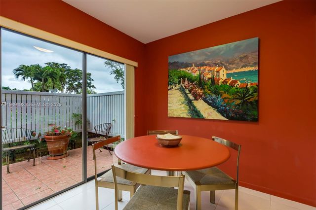 2 Eastgate Drive C, Boynton Beach, FL 33436