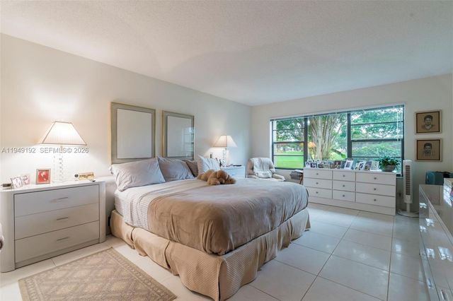 2 Eastgate Drive C, Boynton Beach, FL 33436