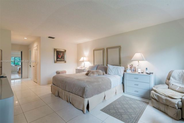 2 Eastgate Drive C, Boynton Beach, FL 33436