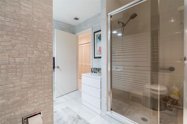 2 Eastgate Drive C, Boynton Beach, FL 33436