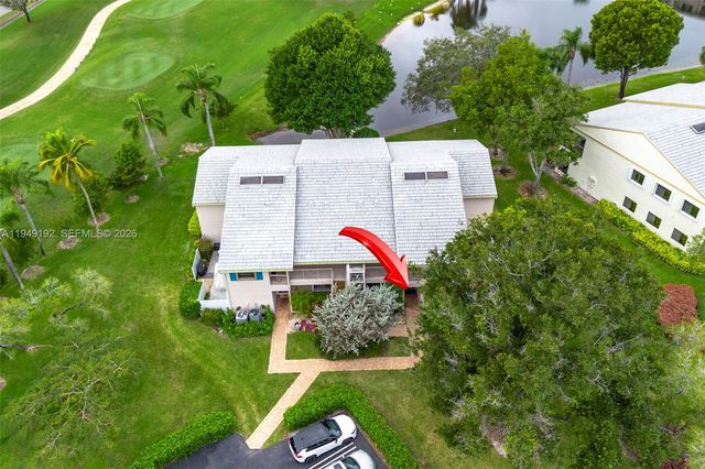 2 Eastgate Drive C, Boynton Beach, FL 33436