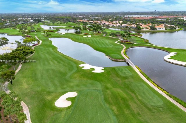 2 Eastgate Drive C, Boynton Beach, FL 33436