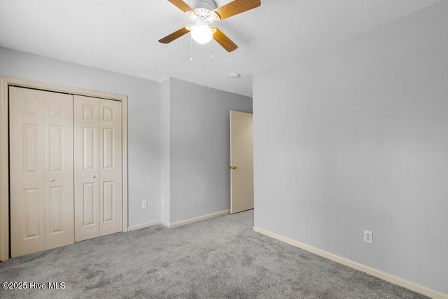 402 Meadowbrook Lane, Jacksonville, NC 28546