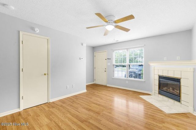 402 Meadowbrook Lane, Jacksonville, NC 28546