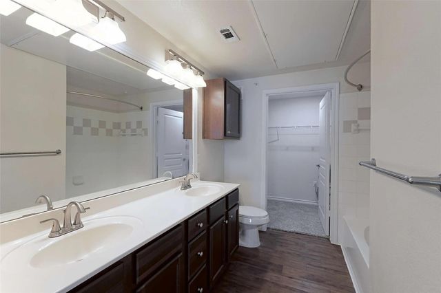 9900 McNeil DR 9-09301, Austin, TX 78750