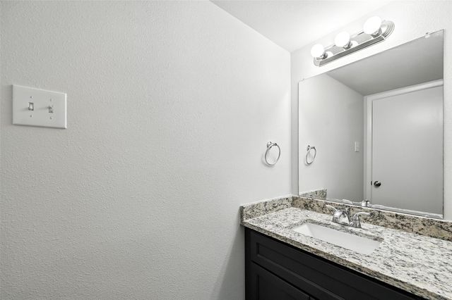 5626 Preston Oaks Road 22C, Dallas, TX 75254