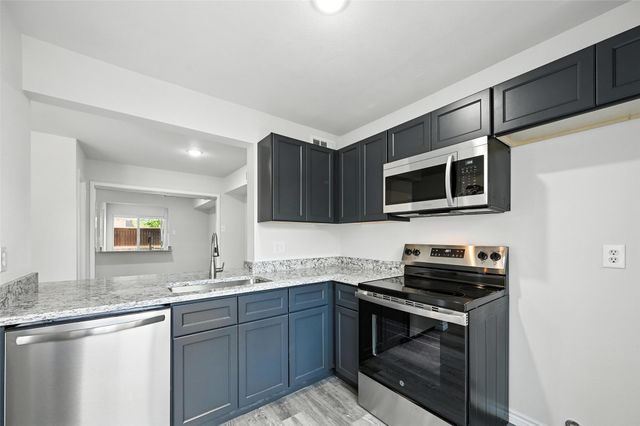 5626 Preston Oaks Road 22C, Dallas, TX 75254
