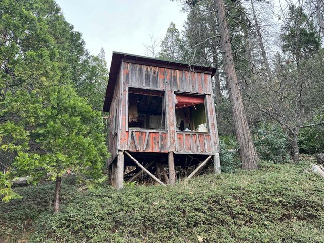 23090 N Bald Mountain Rd, Sonora, CA 95370