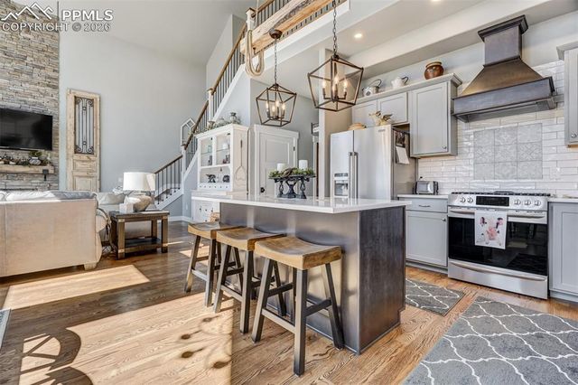 216 Ridge Road, Divide, CO 80814