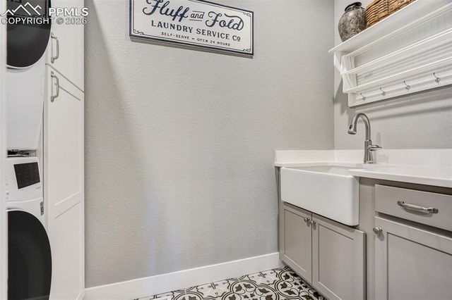 216 Ridge Road, Divide, CO 80814