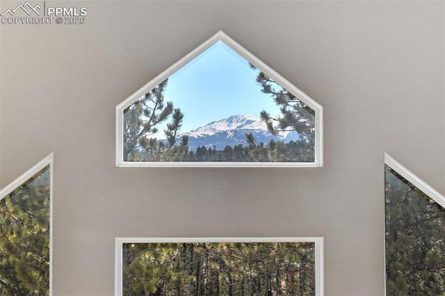 216 Ridge Road, Divide, CO 80814