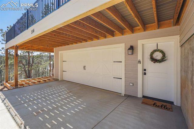 216 Ridge Road, Divide, CO 80814