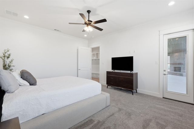 901 Medaris Way, Azle, TX 76020