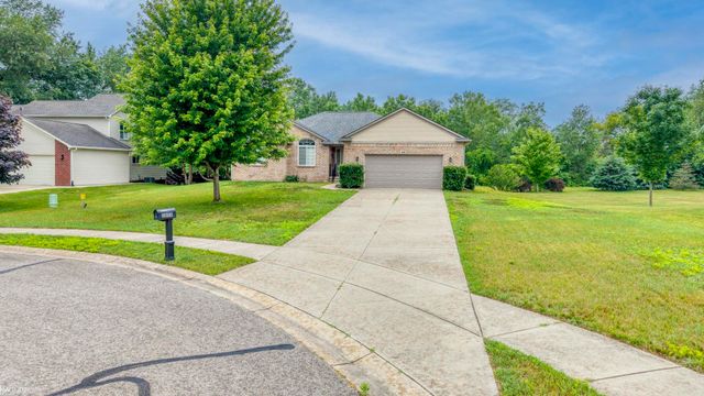 2059 Pinebrook Meadow Court, Marion Twp, MI 48843