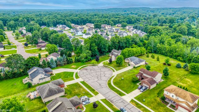 2059 Pinebrook Meadow Court, Marion Twp, MI 48843