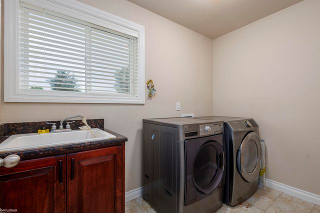 2059 Pinebrook Meadow Court, Marion Twp, MI 48843