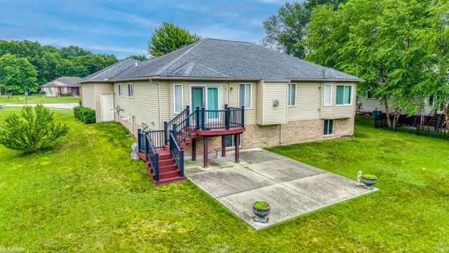2059 Pinebrook Meadow Court, Marion Twp, MI 48843