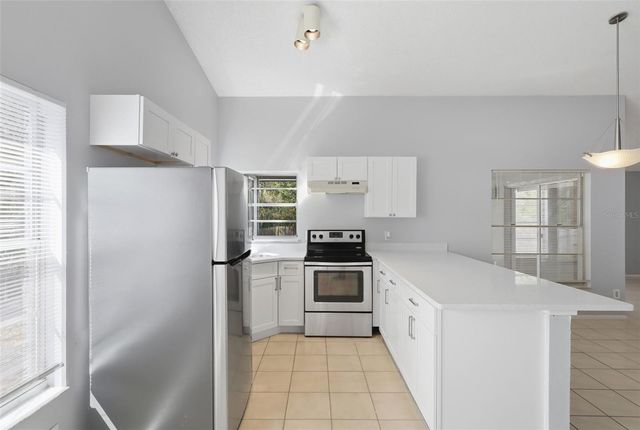 3916 VALENCIA GROVE LANE, Orlando, FL 32817