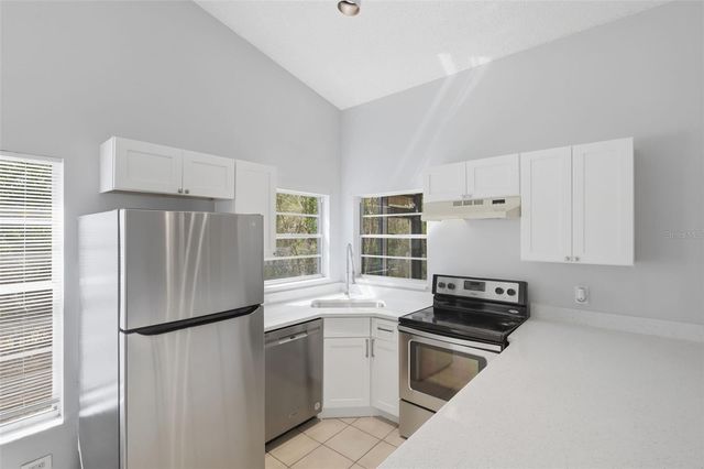 3916 VALENCIA GROVE LANE, Orlando, FL 32817