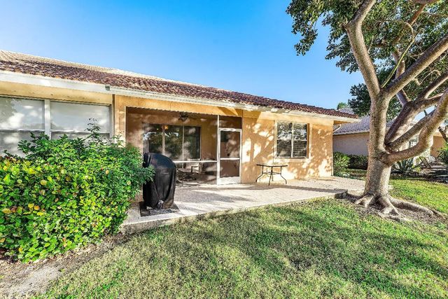 370 Coral Trace Lane, Delray Beach, FL 33445