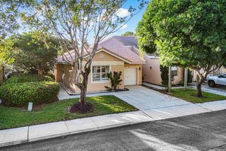 370 Coral Trace Lane, Delray Beach, FL 33445
