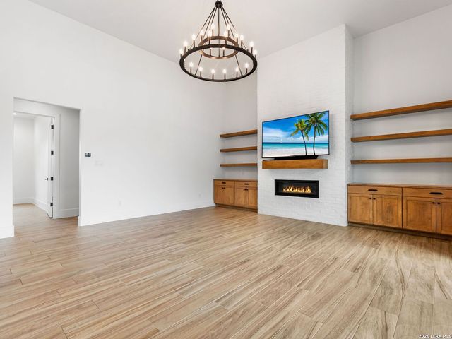107 Lajitas, Boerne, TX 78006
