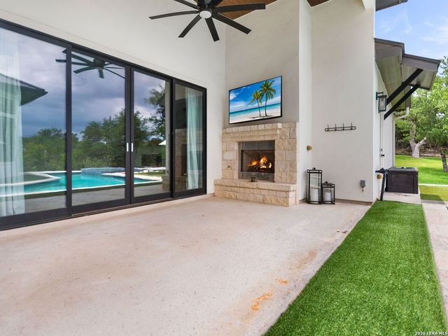 107 Lajitas, Boerne, TX 78006