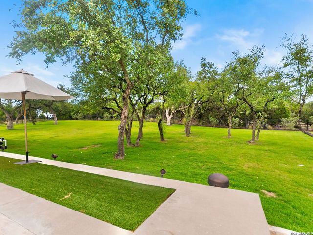 107 Lajitas, Boerne, TX 78006
