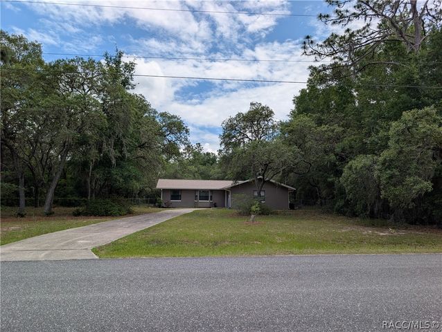 1030 E Wacker Street, Hernando, FL 34442