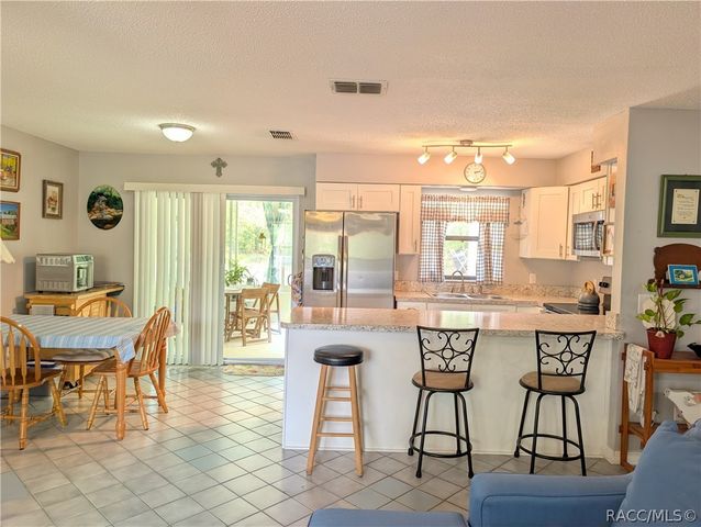 1030 E Wacker Street, Hernando, FL 34442