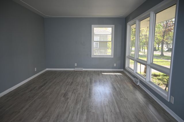 1181 Allen Avenue, Muskegon, MI 49442