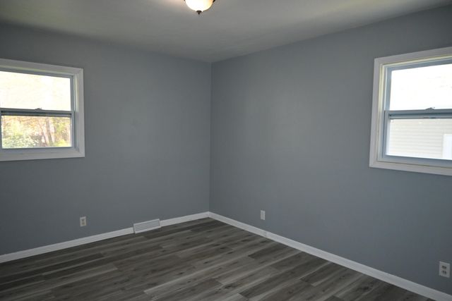 1181 Allen Avenue, Muskegon, MI 49442