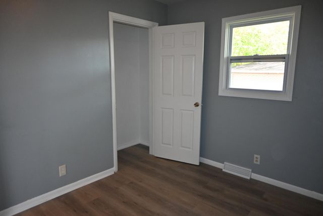1181 Allen Avenue, Muskegon, MI 49442