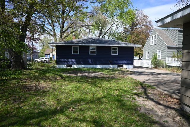 1181 Allen Avenue, Muskegon, MI 49442