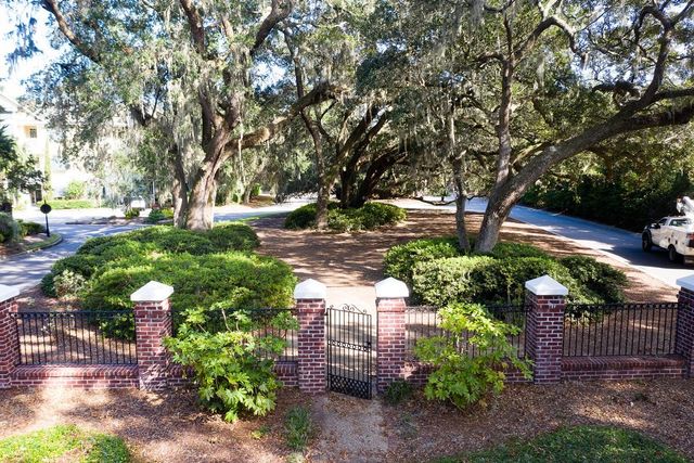 3003 Maritime Forest Drive, Johns Island, SC 29455