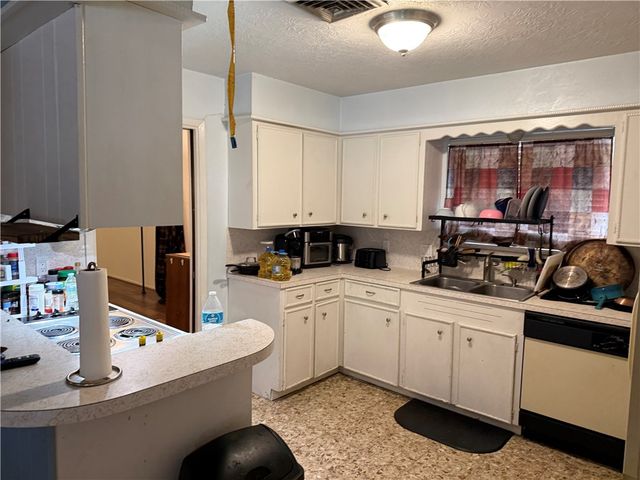 4312 Congressional Dr, Corpus Christi, TX 78413