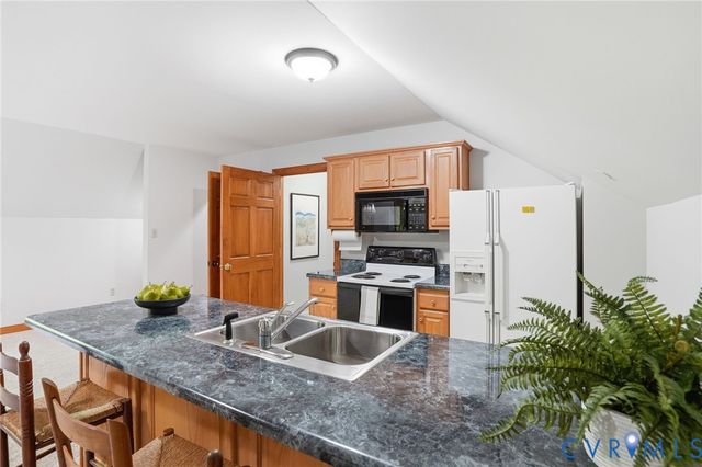 14041 Big Bear Ct, Montpelier, VA 23192
