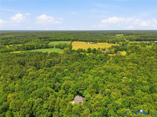 14041 Big Bear Ct, Montpelier, VA 23192