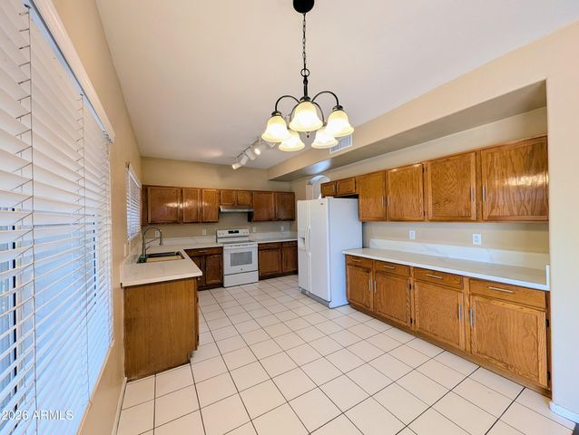 1761 E DETROIT Street, Chandler, AZ 85225